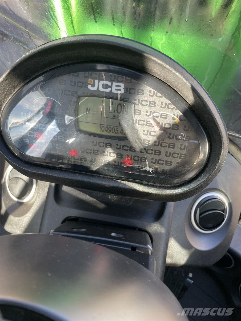 JCB TM 220 Rataslaadurid