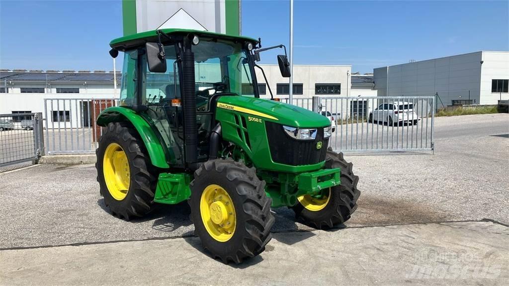 John Deere 5058E Traktorid