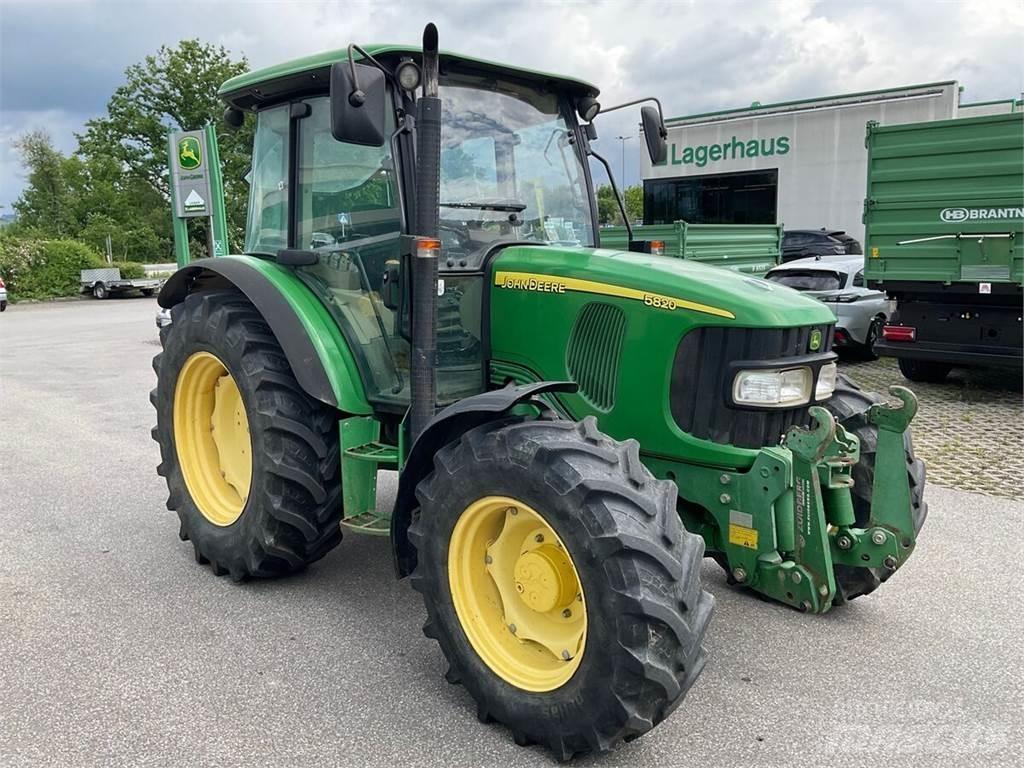 John Deere 5820 Traktorid