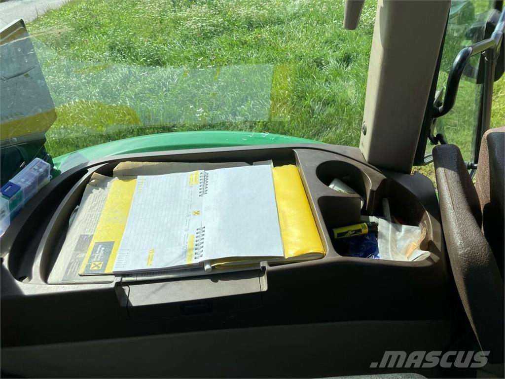 John Deere 5820 Traktorid