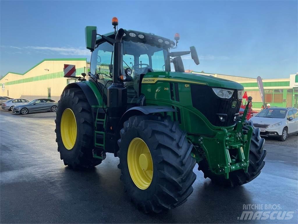 John Deere 6R 250 Traktorid