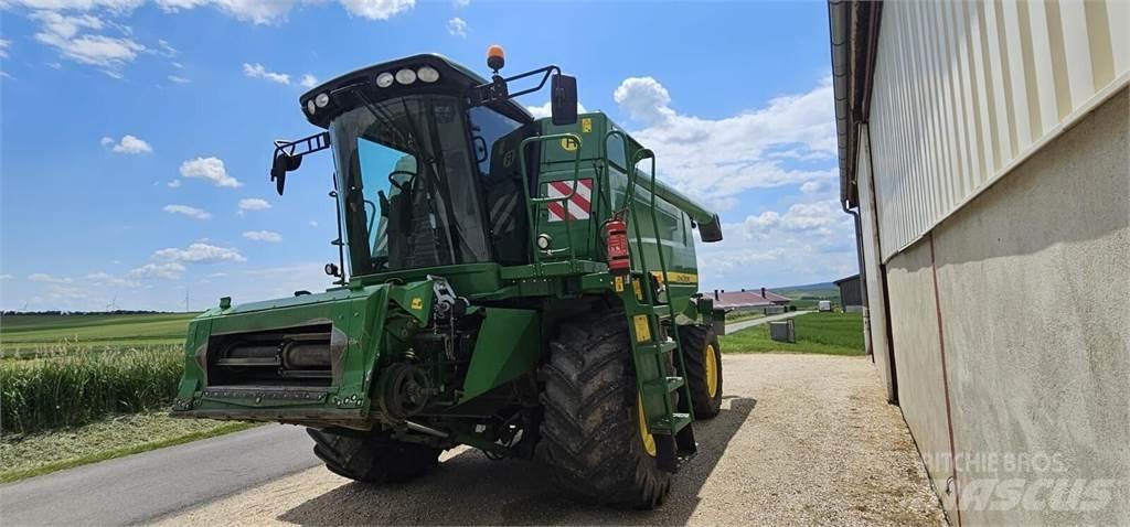 John Deere T550 Teraviljakombainid