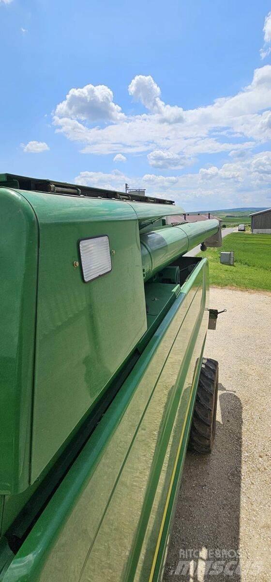 John Deere T550 Teraviljakombainid