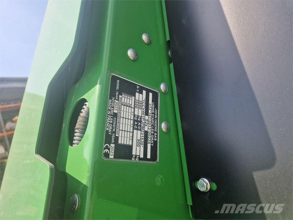 John Deere V461M Ruloonpressid