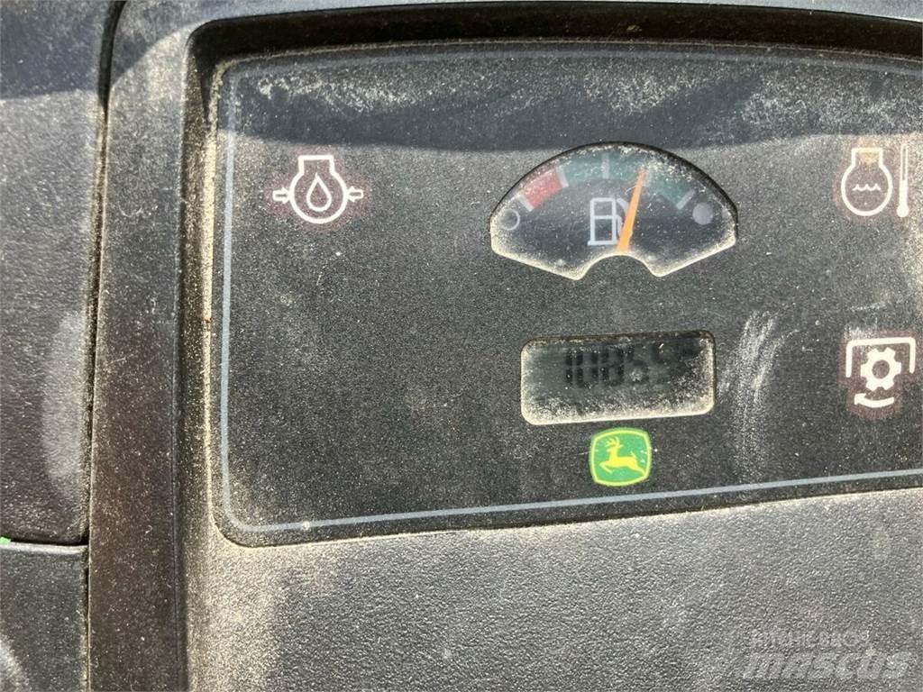 John Deere X540 Muu kommunaaltehnika