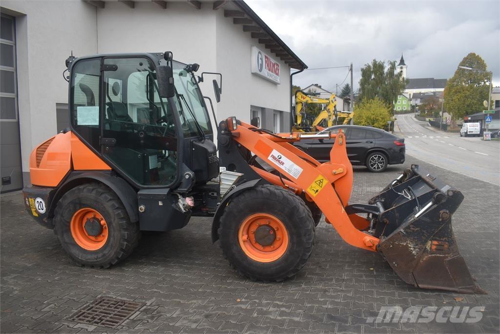 Komatsu WA70-7 Rataslaadurid