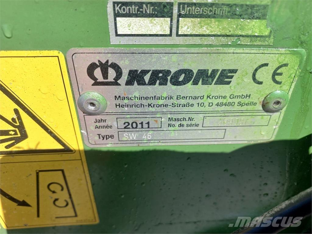 Krone SW 46 Iseliikuvad niidukid-vaalutid