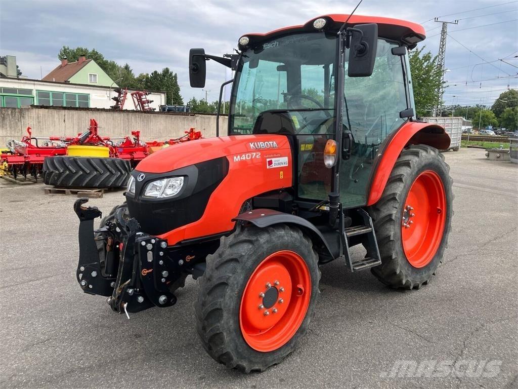 Kubota M4072 Traktorid