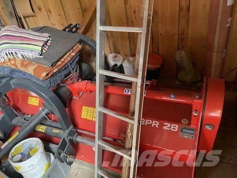 Kuhn BPR 28 Karjamaade niidukid / pealselõikurid