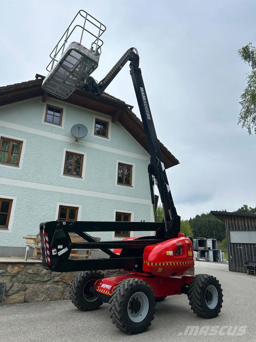 Manitou 200 ATJ Iseliikuvad poomtõstukid