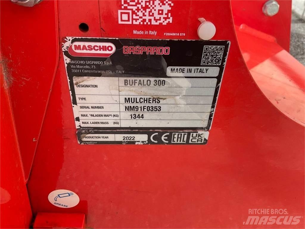 Maschio Bufalo 300 Karjamaade niidukid / pealselõikurid