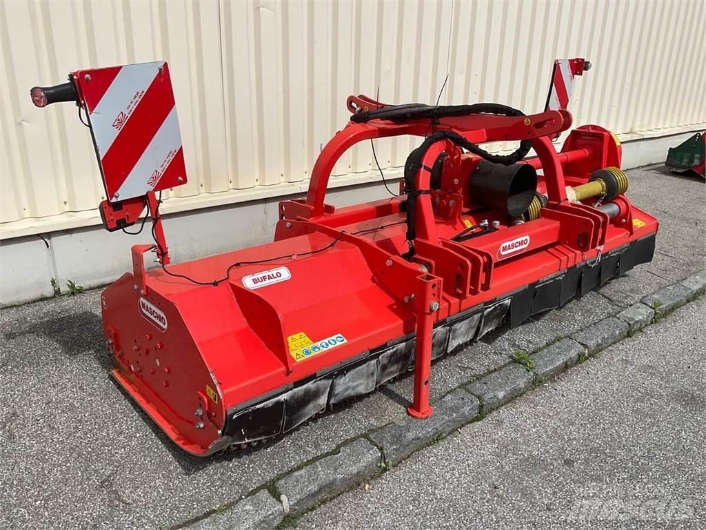 Maschio Bufalo 300 Karjamaade niidukid / pealselõikurid