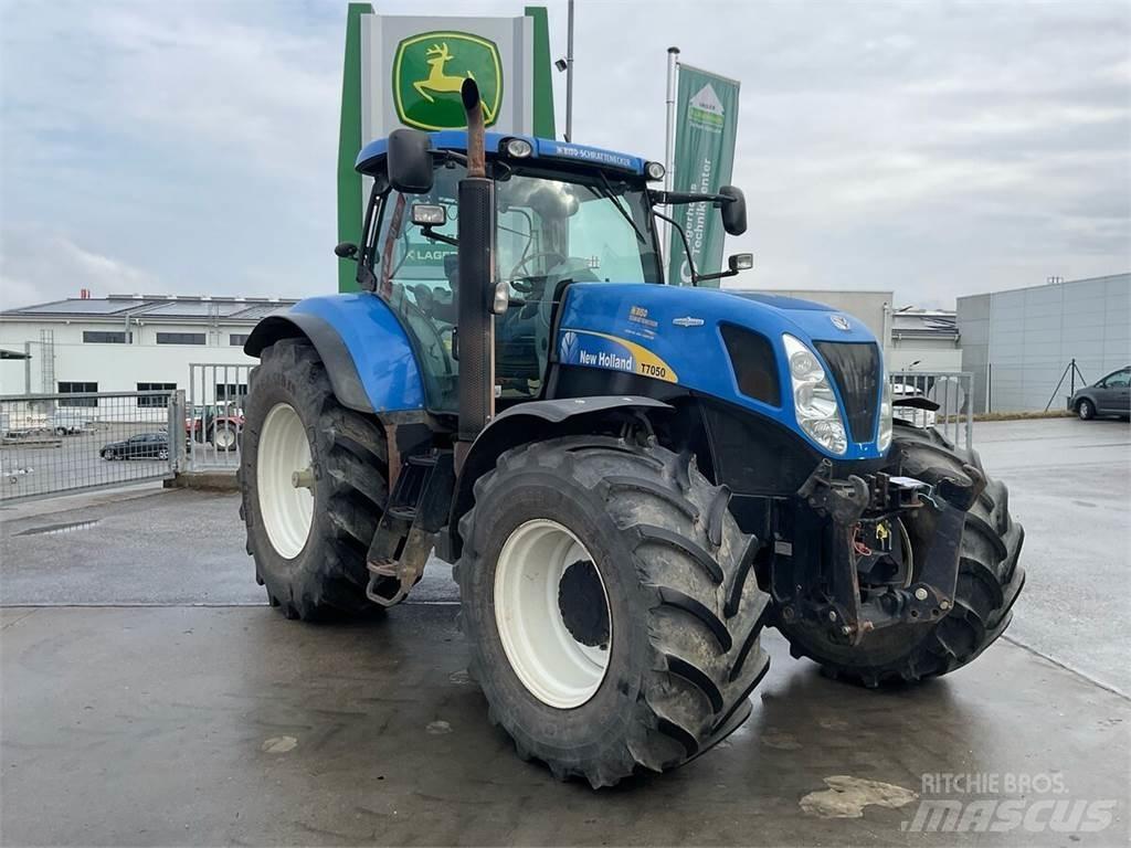 New Holland T7050 Traktorid