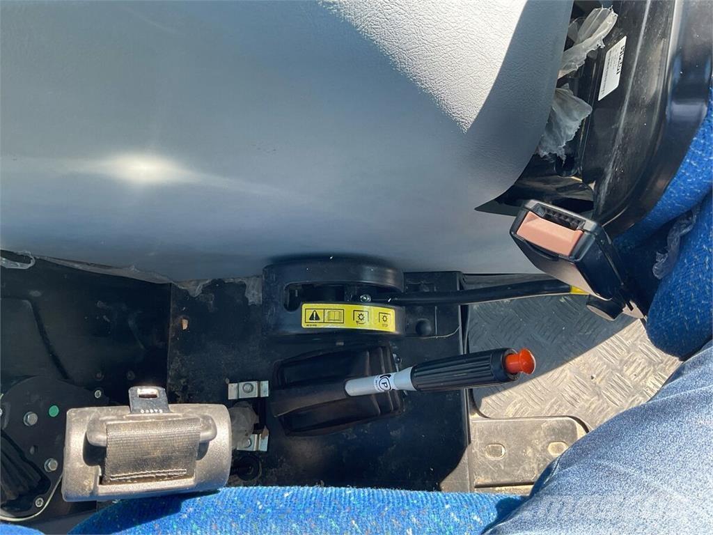 New Holland TD5.85 Traktorid