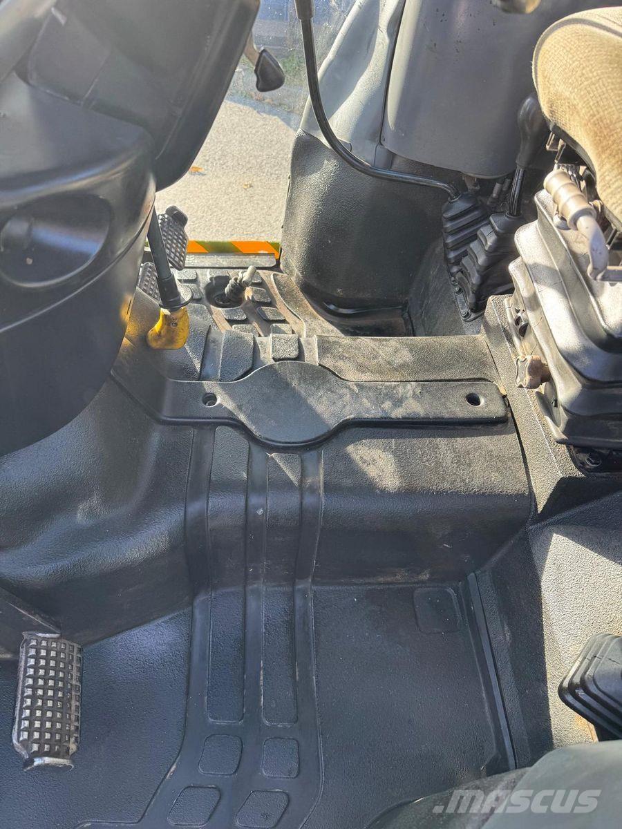 New Holland TN65DA Traktorid