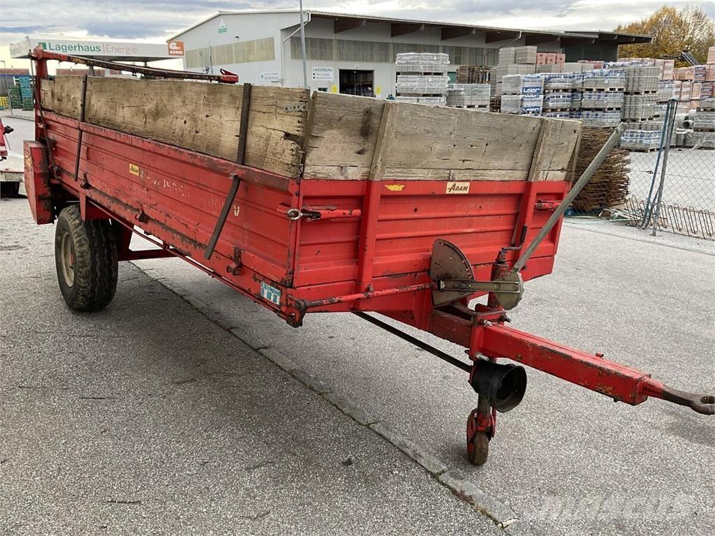 Pöttinger 4000 Sõnnikulaoturid