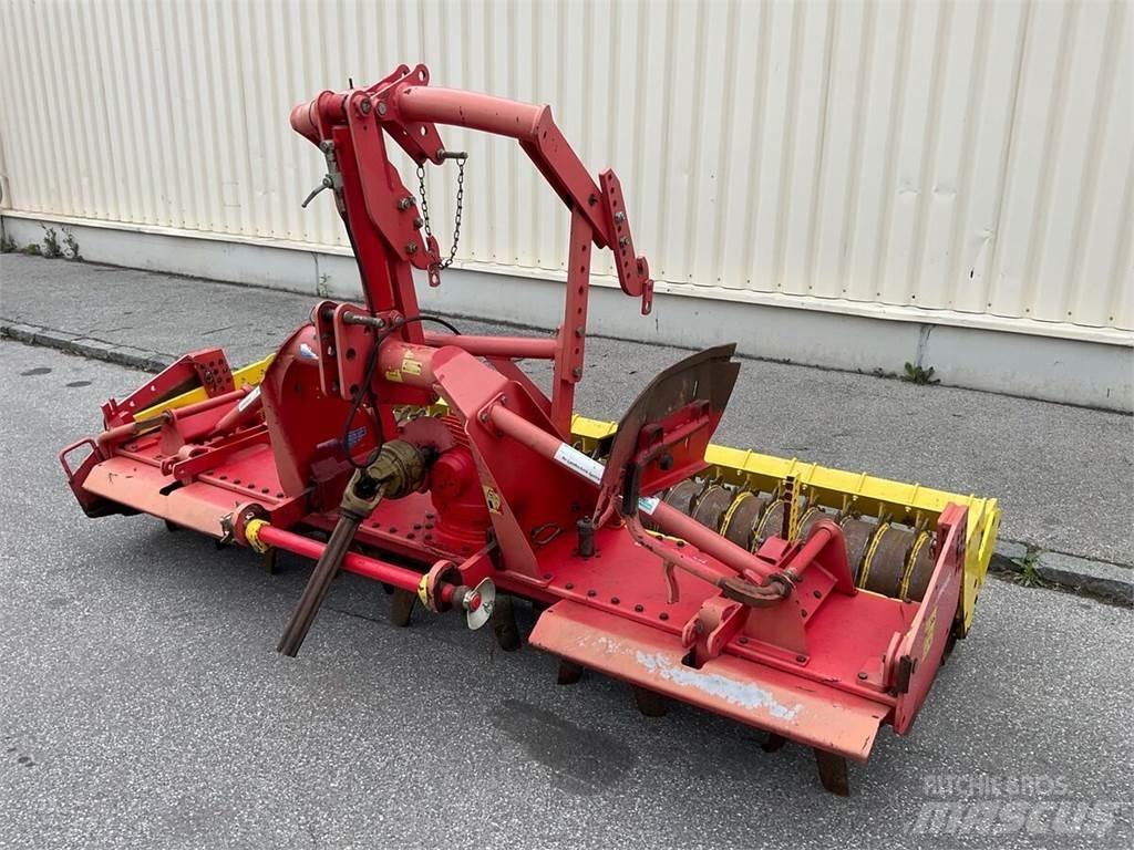 Pöttinger Lion 300 Randaalid