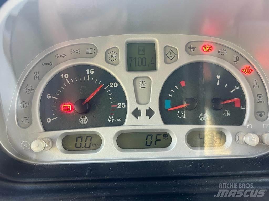 Steyr 9100 M Basis Traktorid