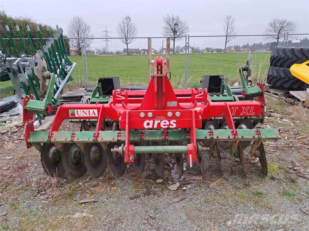 Unia Ares 560 T XL Randaalid