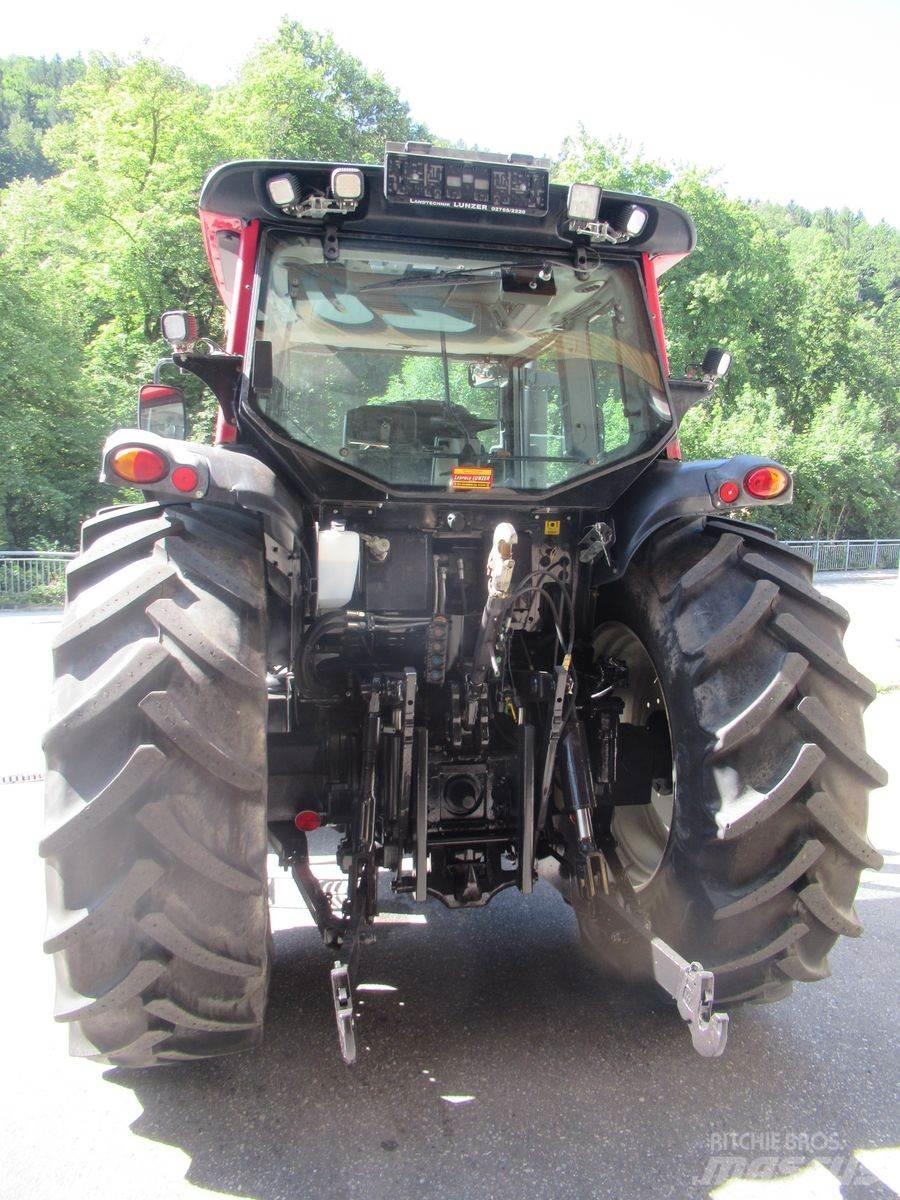 Valtra N 141 Traktorid
