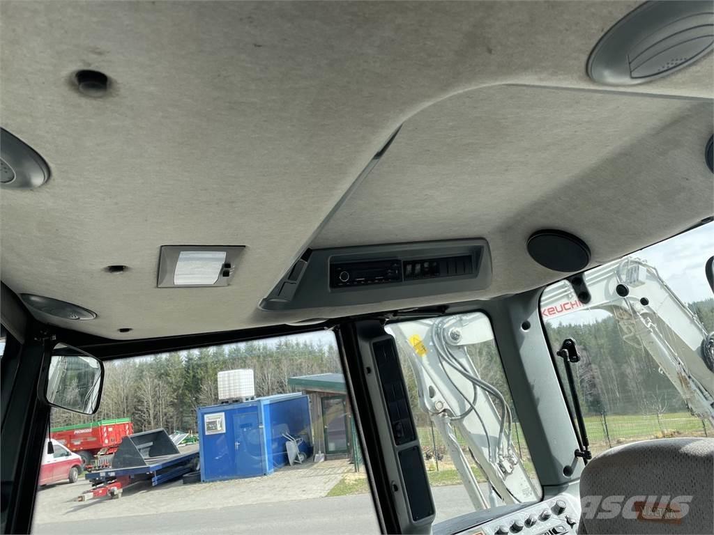 Valtra N 82 Hi-Tech Traktorid