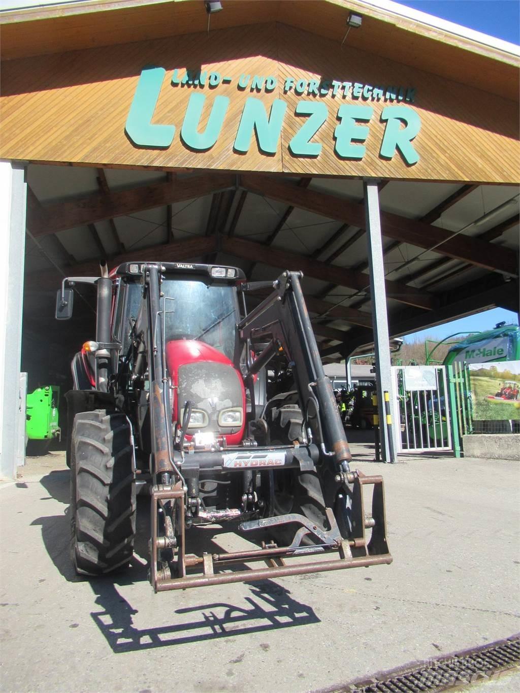 Valtra N 92 Hi Tech Traktorid