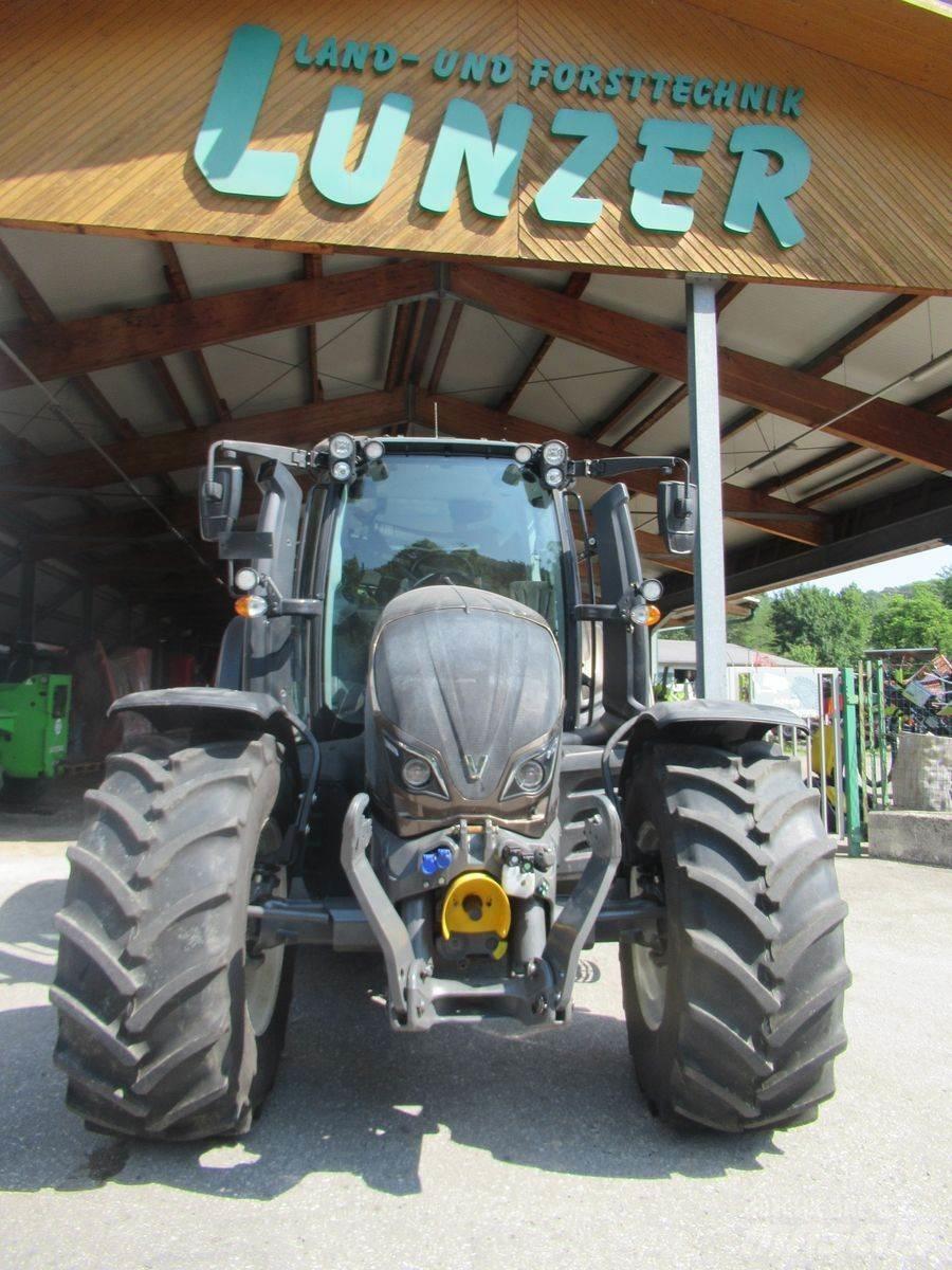 Valtra N134 (Stufe V) Traktorid
