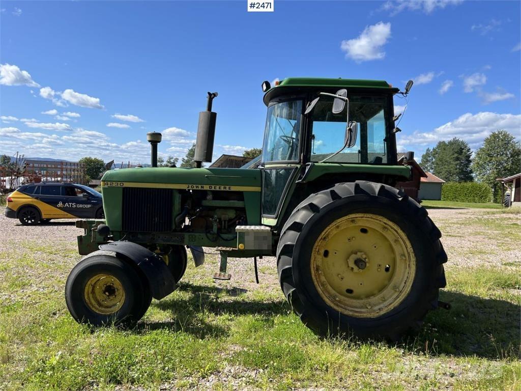 John Deere 4230 Traktorid