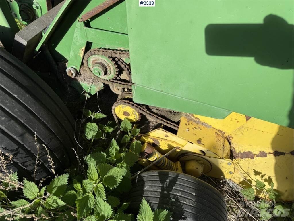 John Deere 550 Ruloonpressid