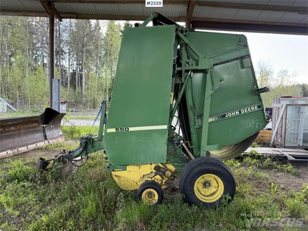 John Deere 550 Ruloonpressid