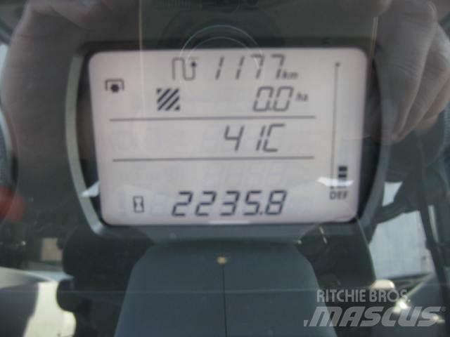 Valtra 135LH Traktorid