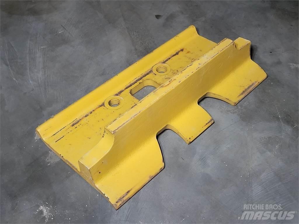 CAT 384-3019 Ratasbuldooserid