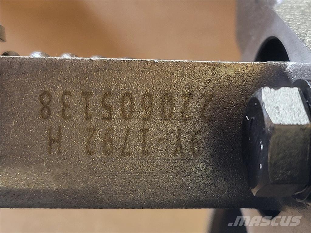 CAT 520-2925 Veepumbad