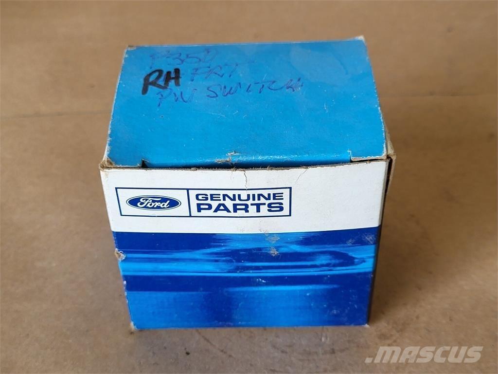 Ford 5C3Z-14529-AAA Muu