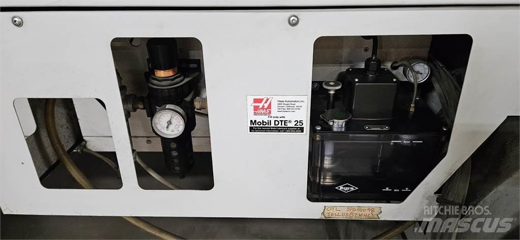 Haas VF-7/50 Muu