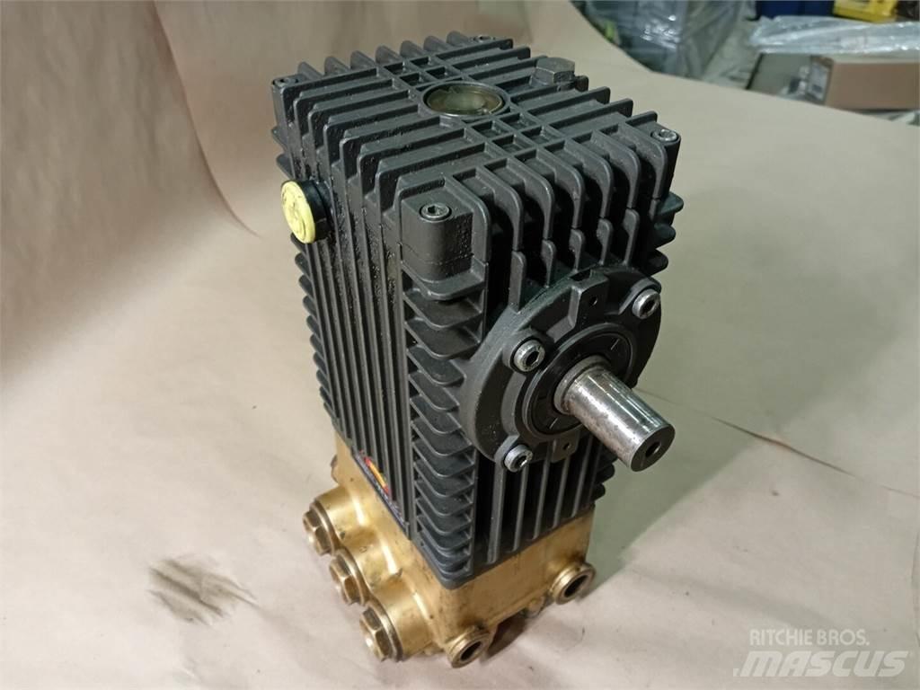  INTERPUMP W3521 Veepumbad