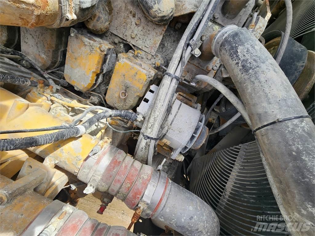 Komatsu HD785-5LC Liigendraamiga pinnaseveokid
