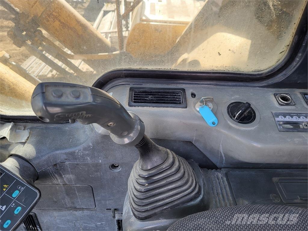 Komatsu PC600LC-6 Ratasekskavaatorid