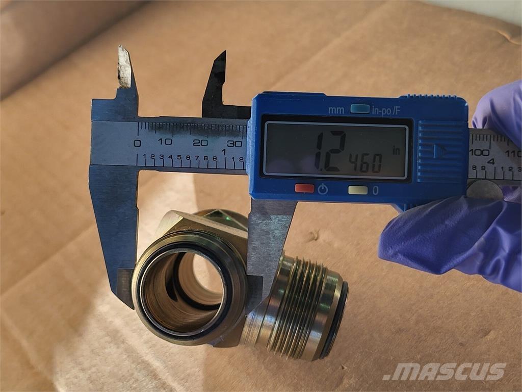 Komatsu WB0561 Muud osad