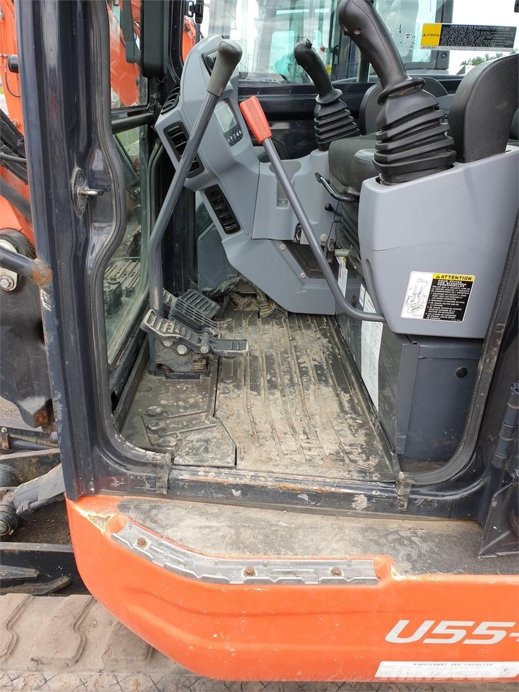Kubota U55-4 Ratasekskavaatorid
