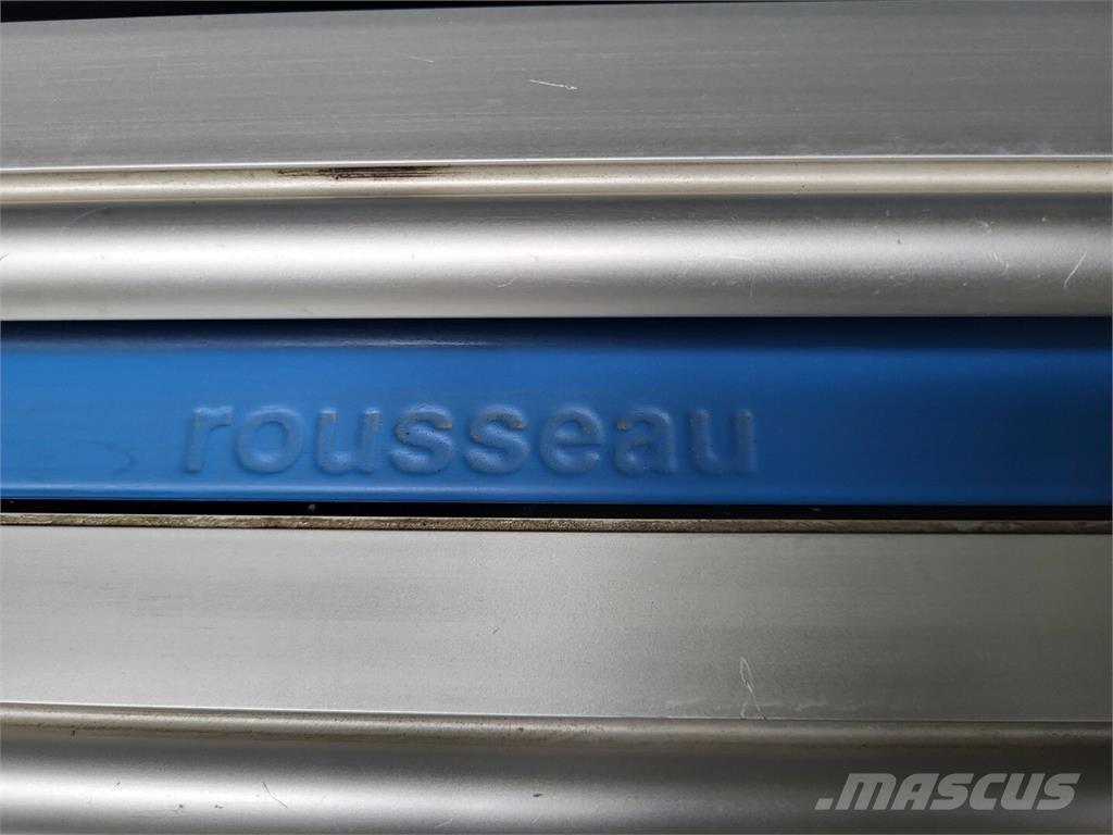 Rousseau  Muu