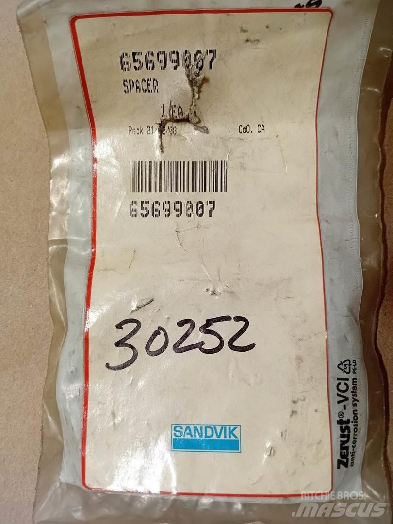 Sandvik DT65699007 Purustid