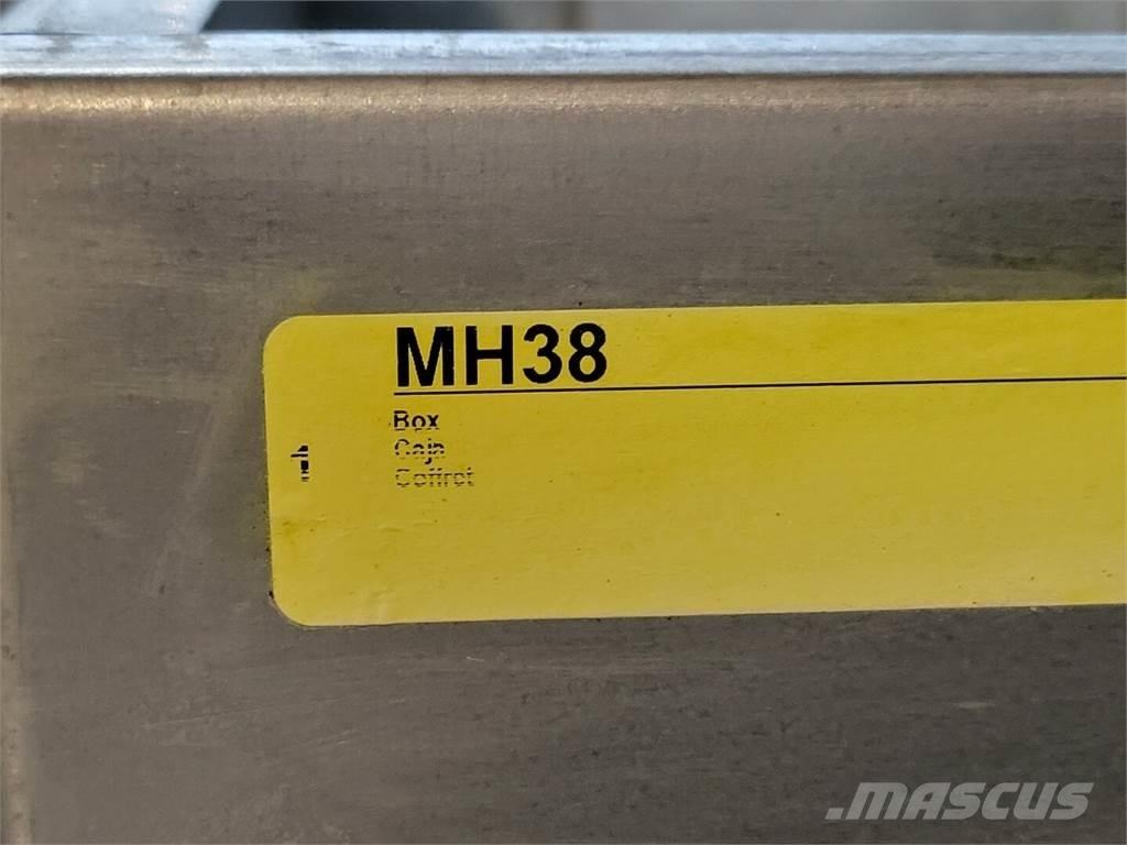  SQUARE D MH38 Muu