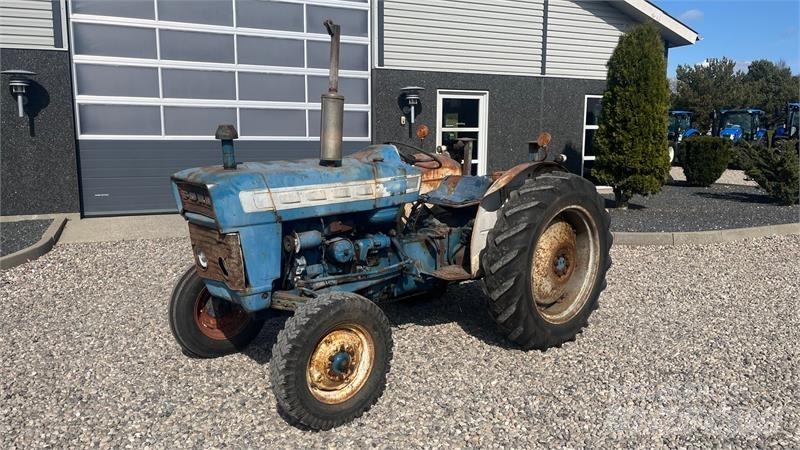 Ford 3000 Traktorid
