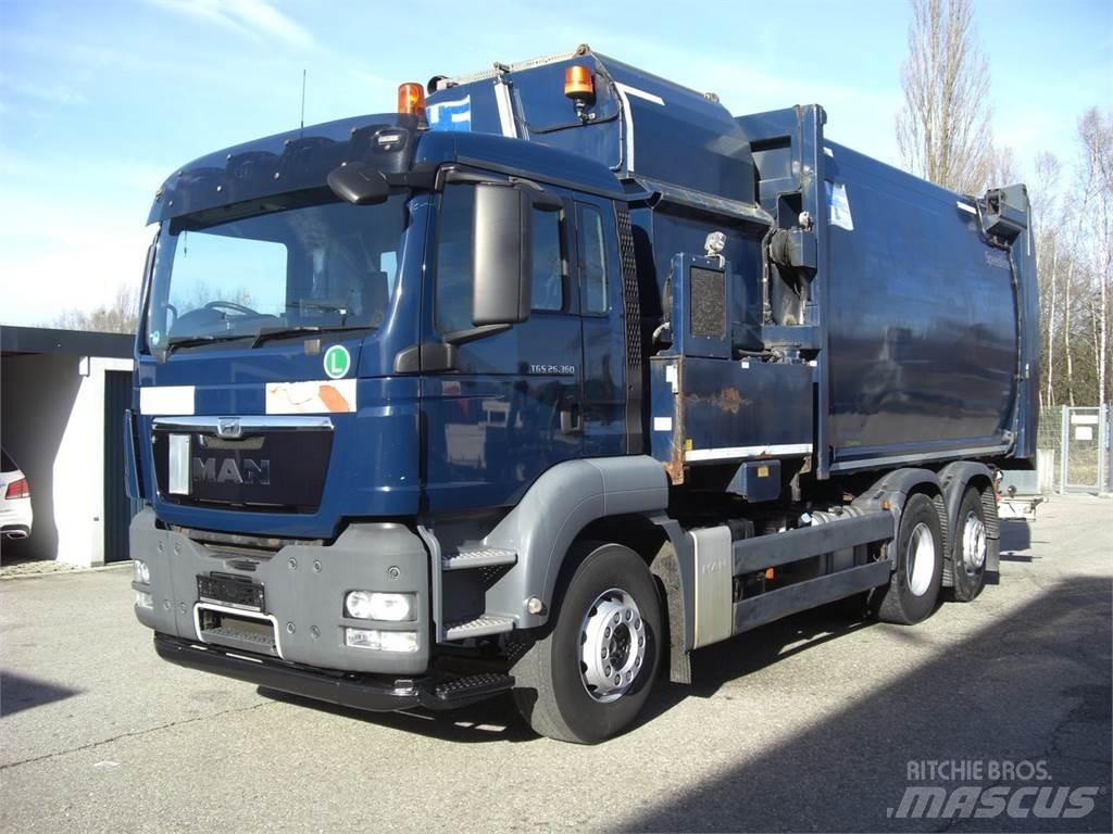 MAN 26360FNLL / RECHTSGEST. Prügiautod