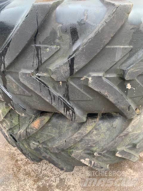  2x Dual Wheels Rehvid, rattad ja veljed