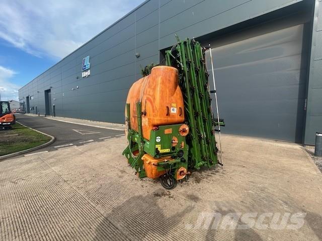 Amazone Uf1801 Mineraalväetise laoturid