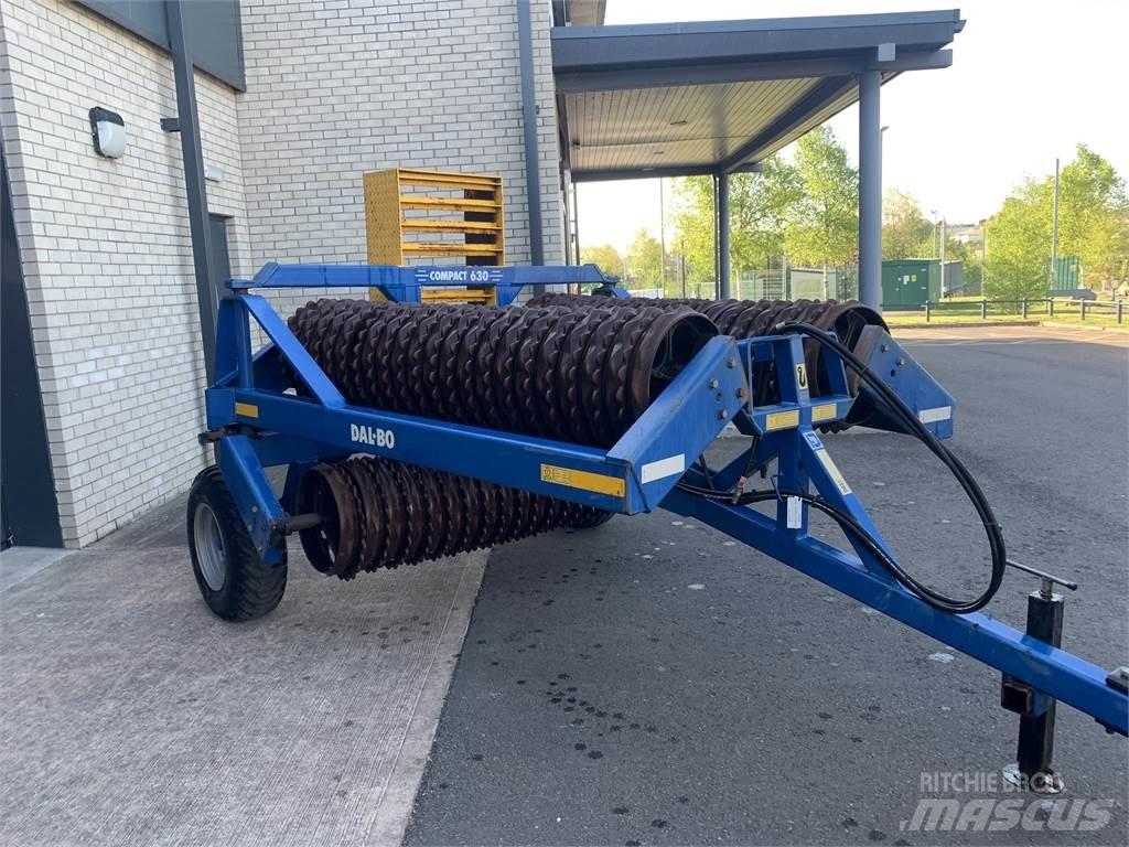 Dal-Bo Compact 630 Muu