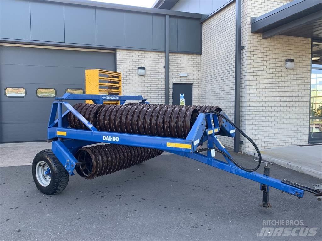 Dal-Bo Compact 630 Muu
