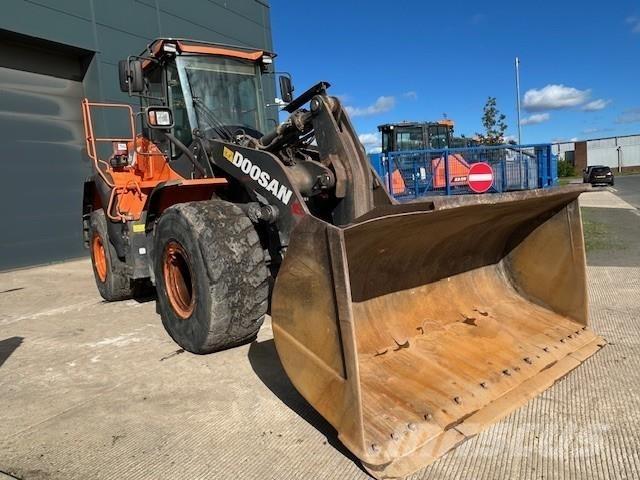 Develon DL300-5 Rataslaadurid